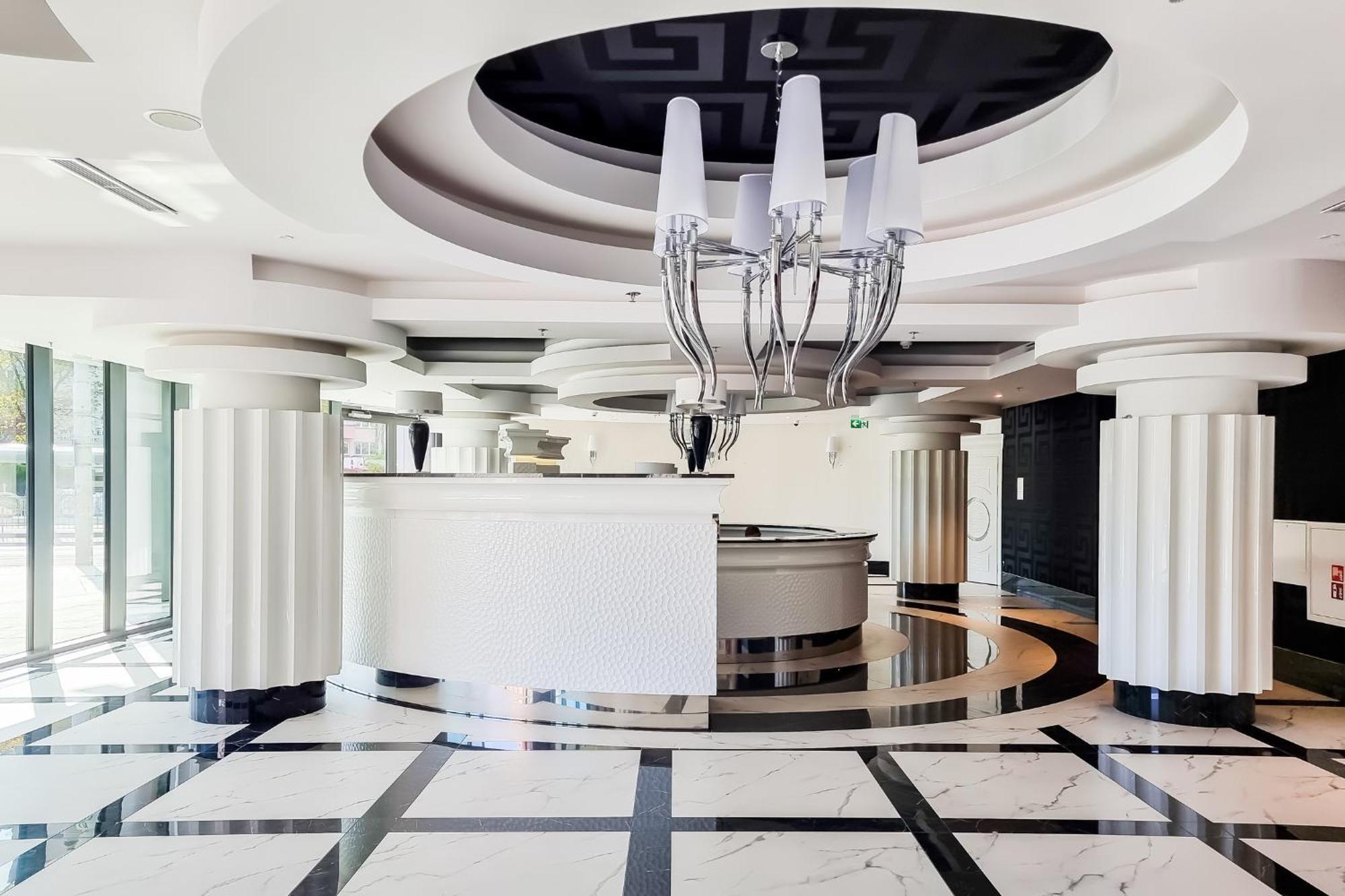 Hanza Tower Apartment No. 524 - Swimming Pool, Jacuzzi, Balcony 什切青 外观 照片