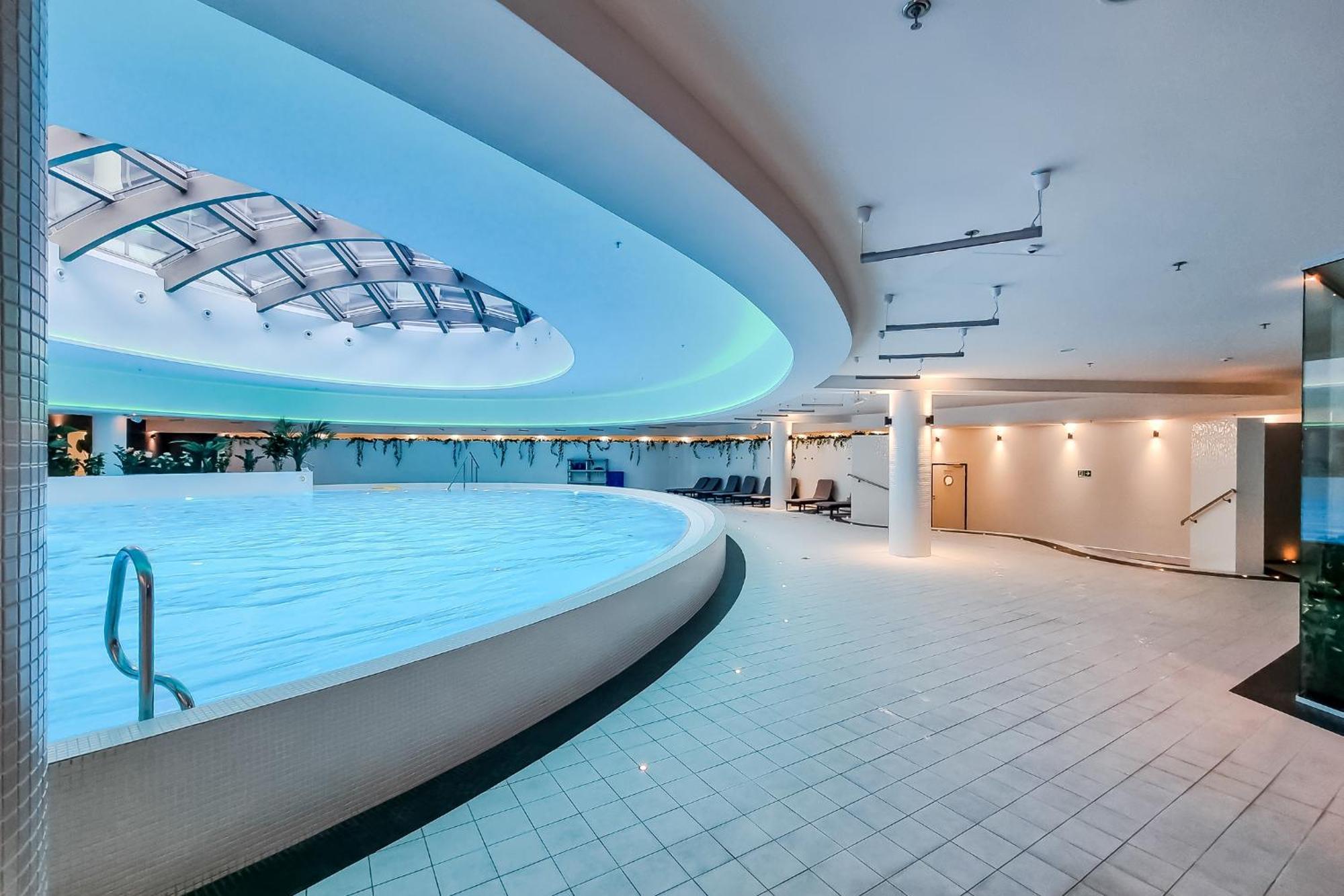 Hanza Tower Apartment No. 524 - Swimming Pool, Jacuzzi, Balcony 什切青 外观 照片